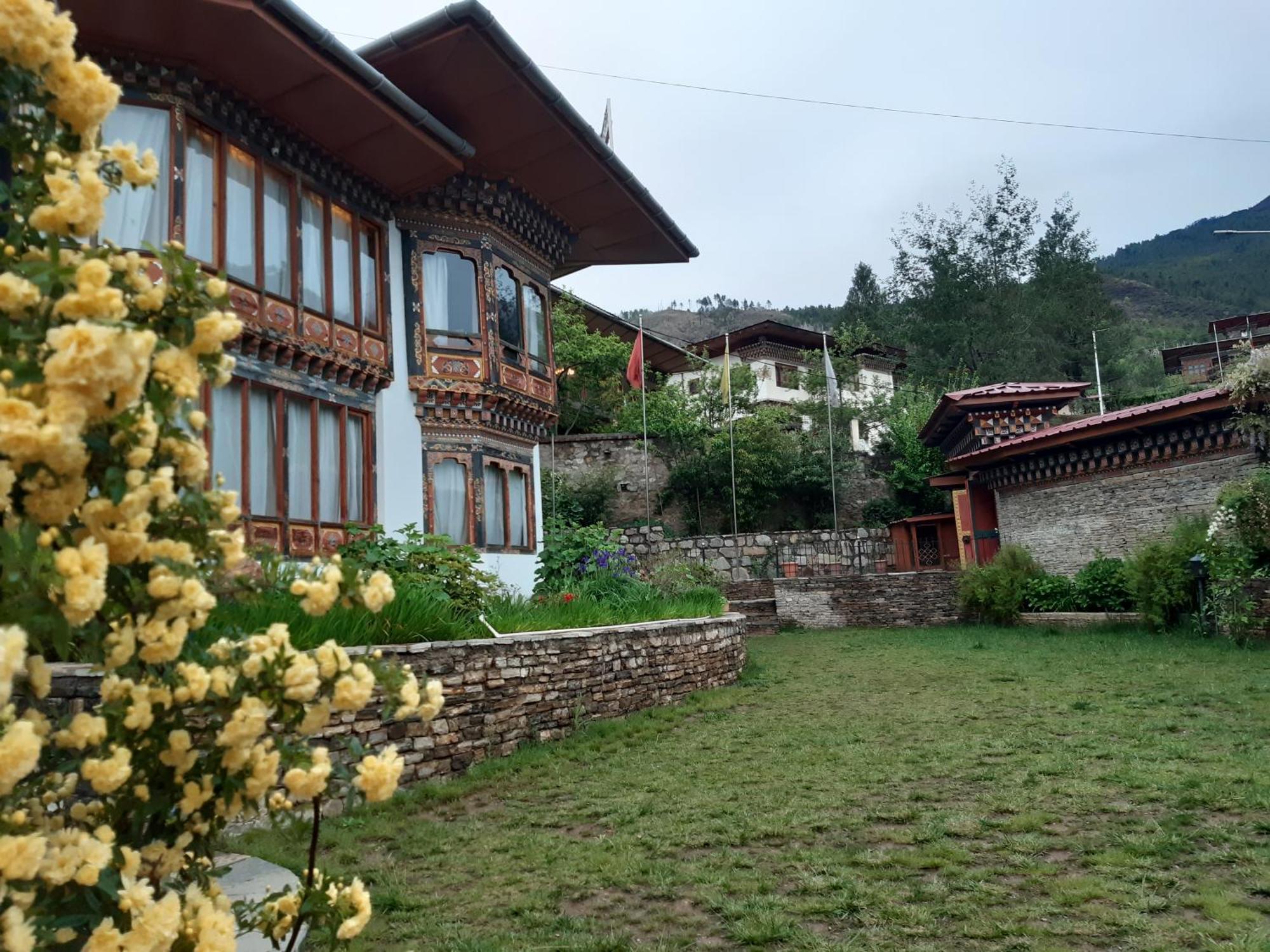 Kisa Villa Thimphu Exterior photo